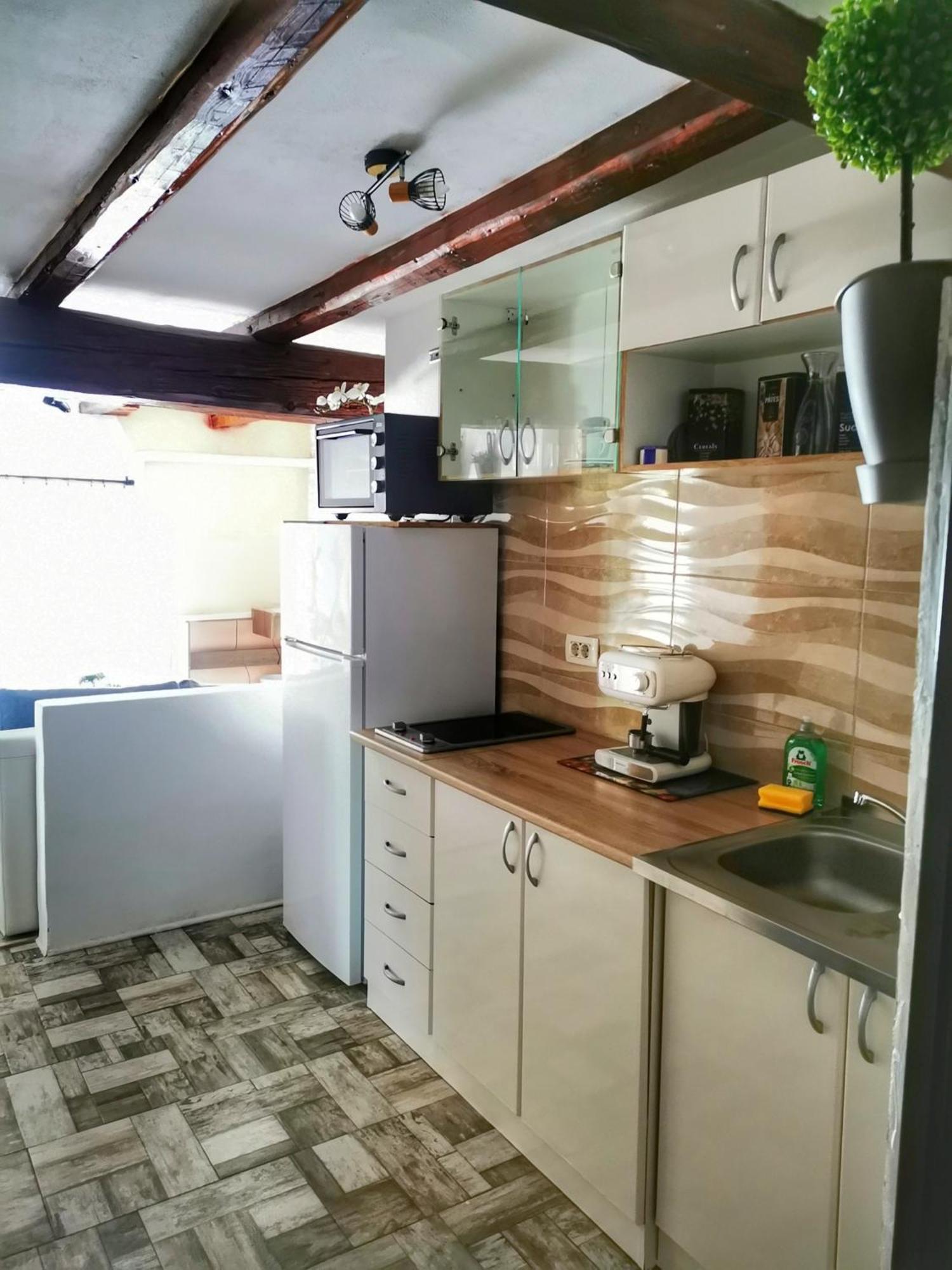 Attica Apartment Póla Kültér fotó